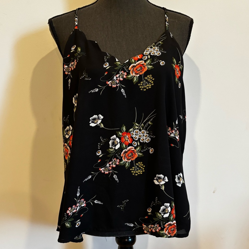 The Nine Britton | Floral Black Halter Top